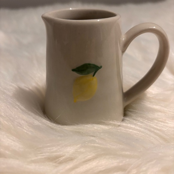 New Lemon Design Mini Ceramic Pitcher - Picture 4 of 6